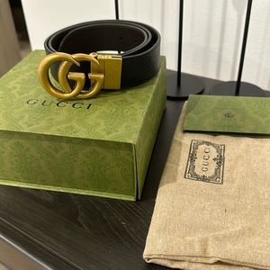 Gucci reversible belt